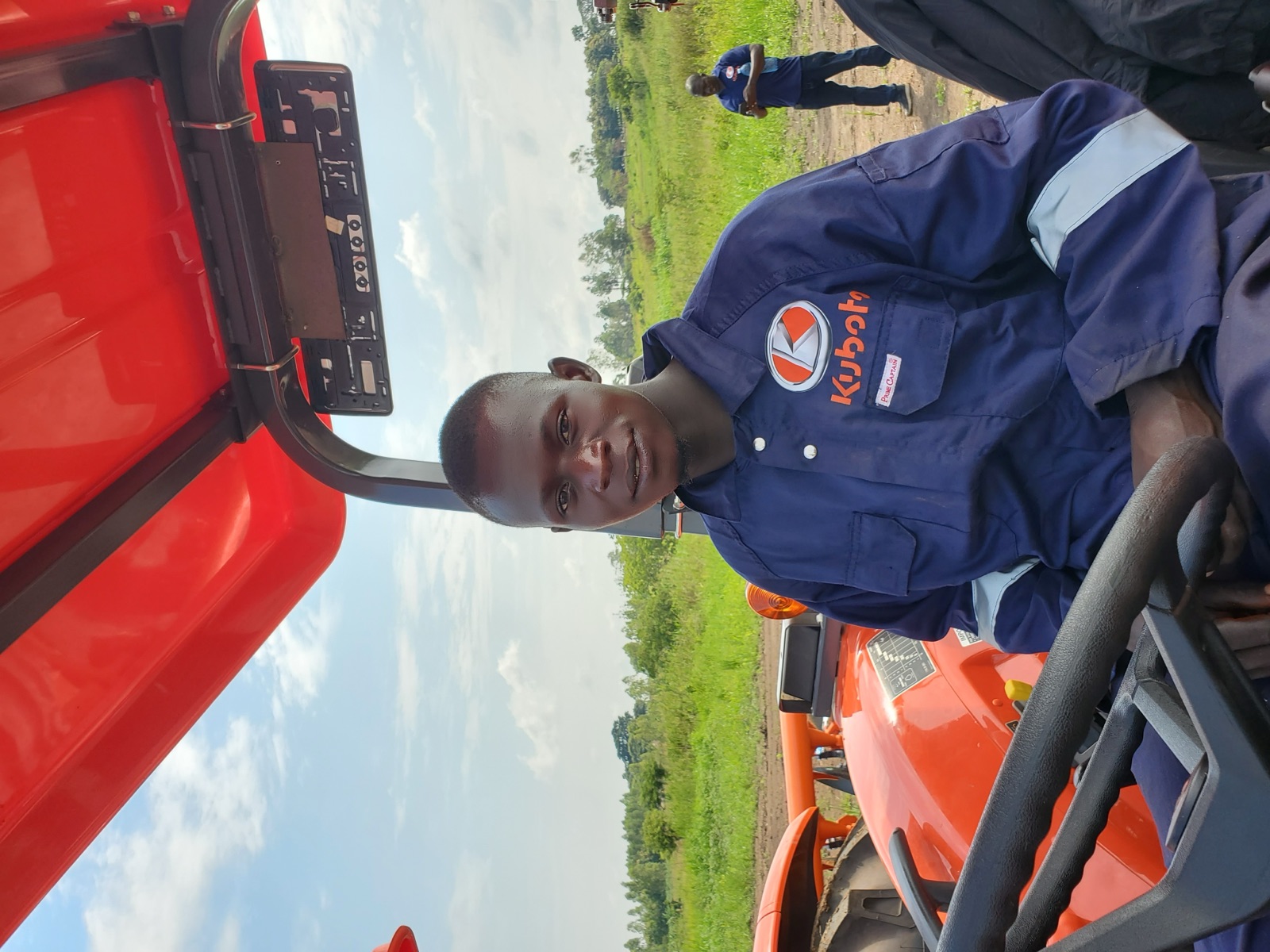 NUTOFA certified tractor operator